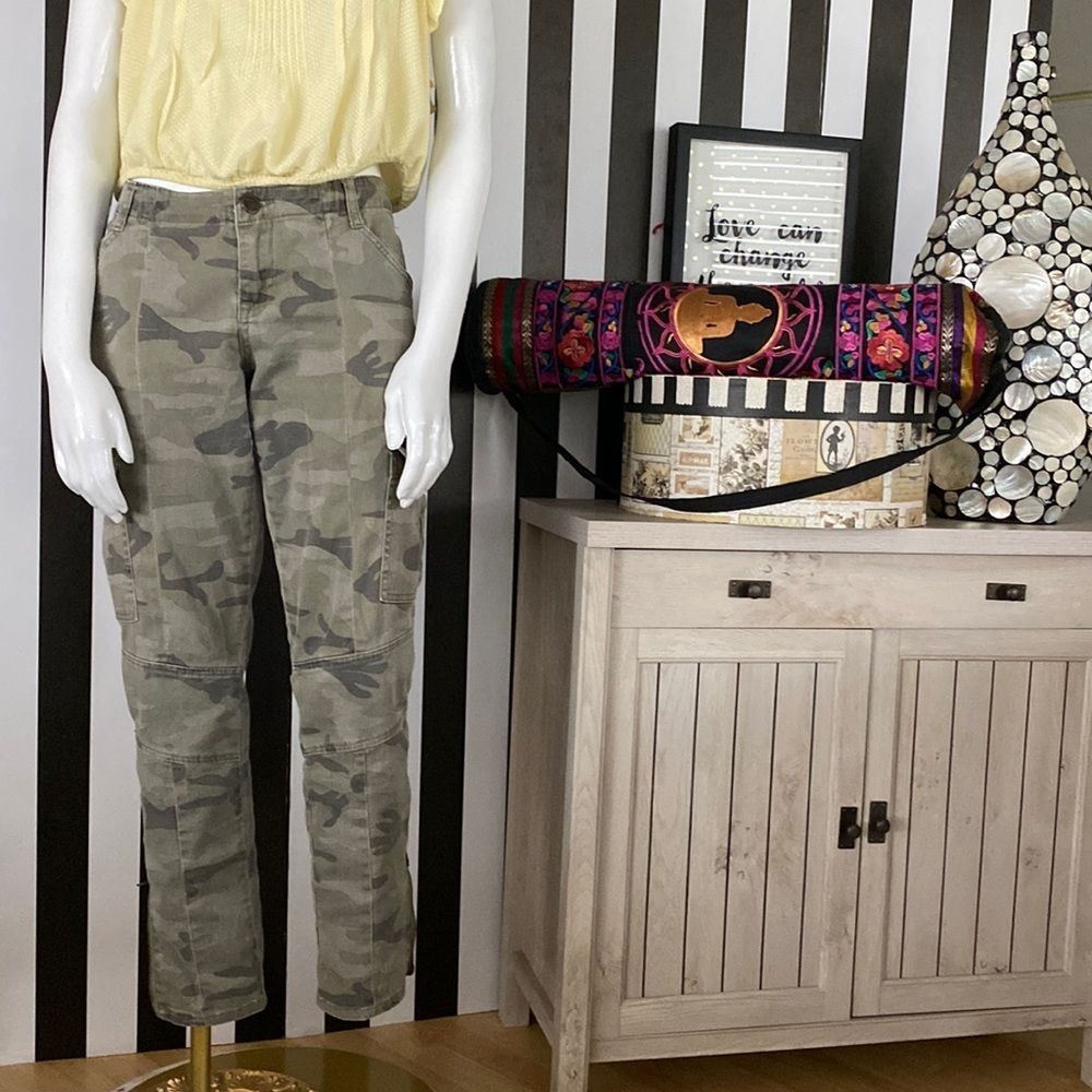 Love Notes Camo Cargo Pants